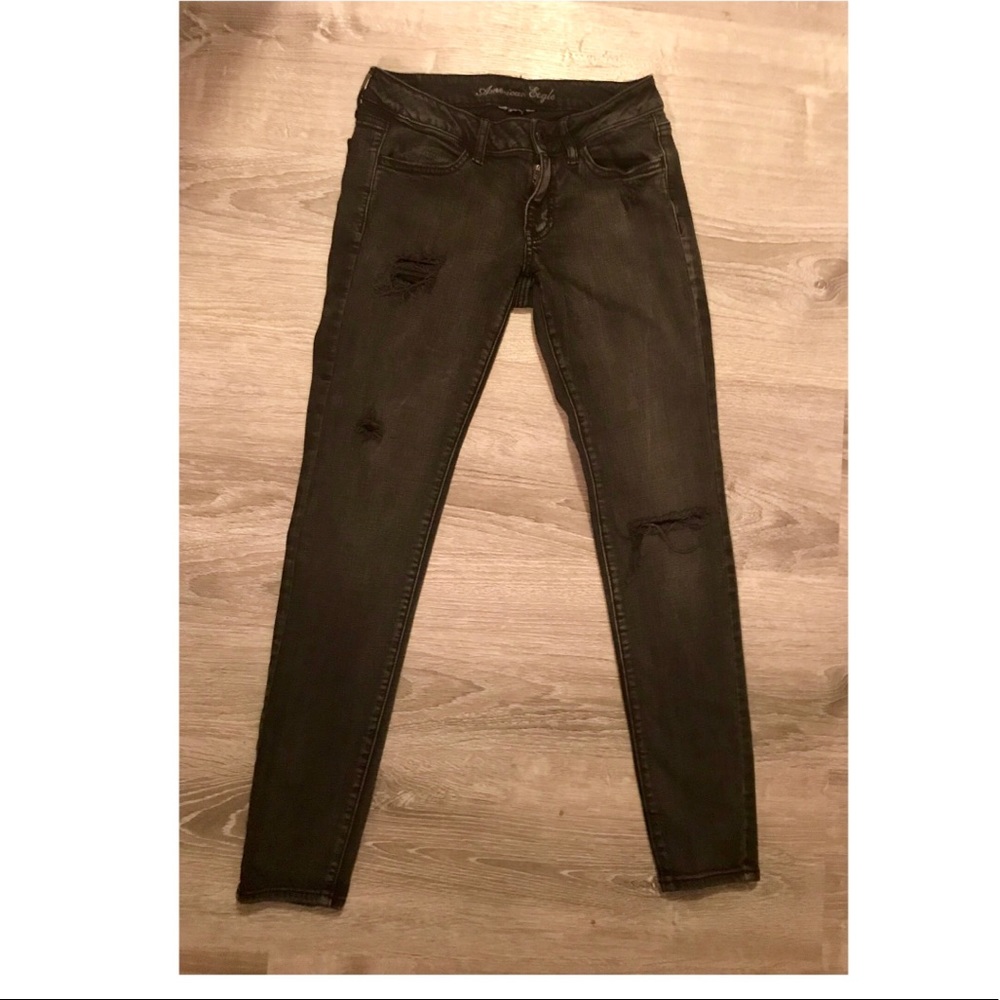 American Eagle ripped jeggins